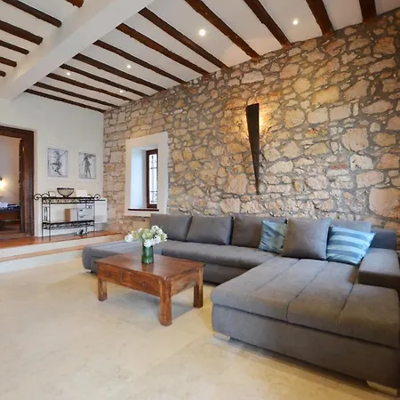 Chesa Konoba Apartament *