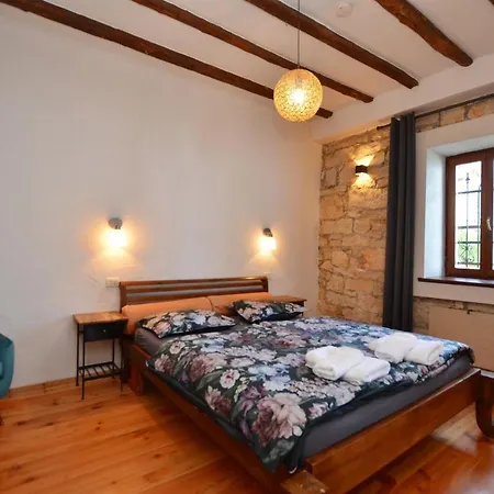 Apartment Chesa Konoba Rovinj
