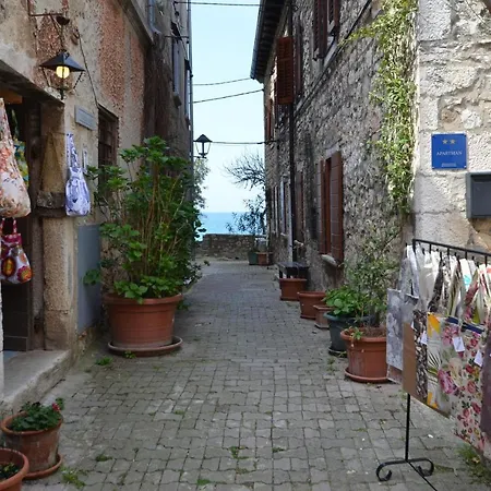 Apartament Chesa Konoba *