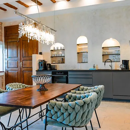 Apartament Chesa Konoba *